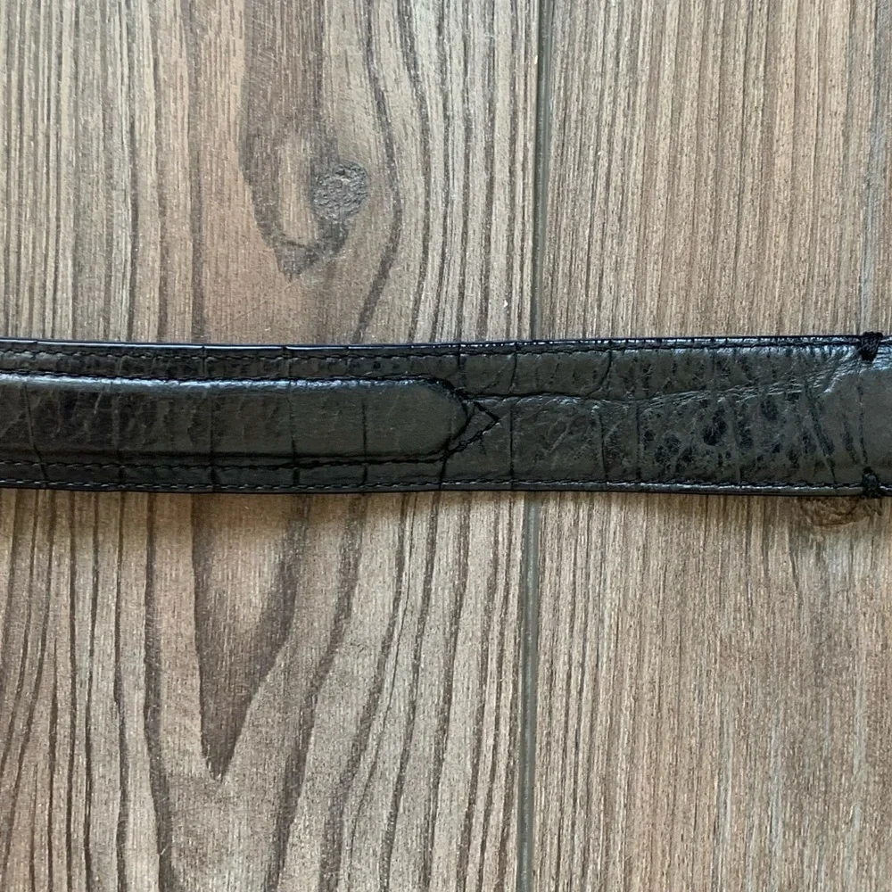 Fossil authentic belt